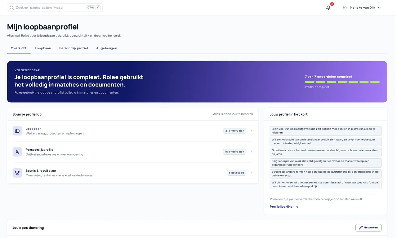 Het loopbaanprofiel met loopbaan, persoonlijk profiel en bewijs en resultaten.
